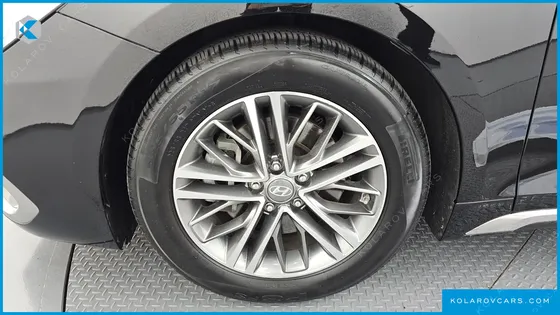 HYUNDAI GRANDEUR 2.4 PREMIUM