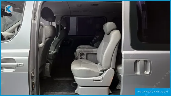 HYUNDAI STAREX 12-SEATER WAGON