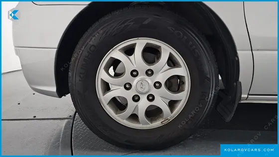 HYUNDAI STAREX 12-SEATER WAGON
