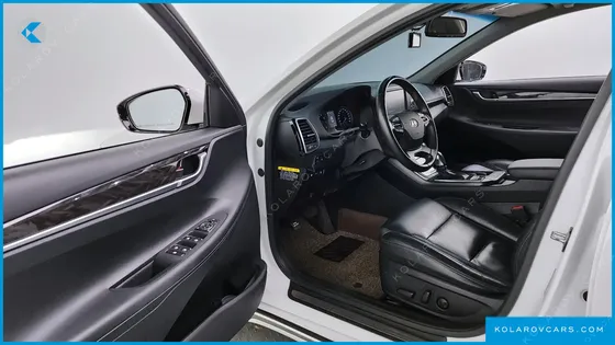 HYUNDAI GRANDEUR 2.4 MODERN