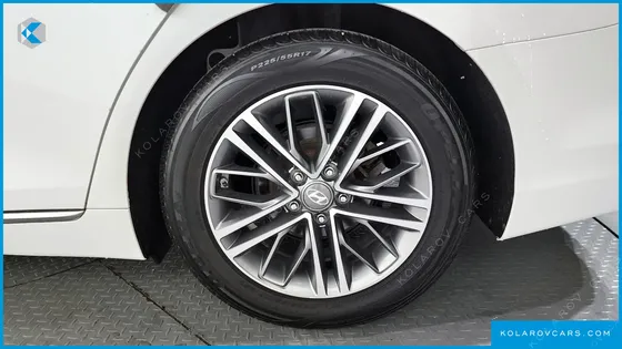 HYUNDAI GRANDEUR 2.4 MODERN