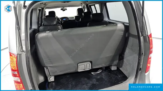 HYUNDAI STAREX 12-SEATER WAGON