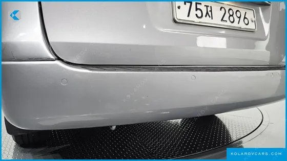 HYUNDAI STAREX 12-SEATER WAGON