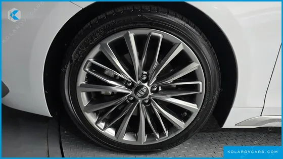 HYUNDAI GRANDEUR 2.4 PREMIUM