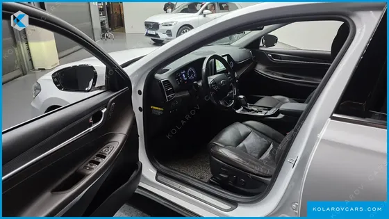 HYUNDAI GRANDEUR 2.4 PREMIUM