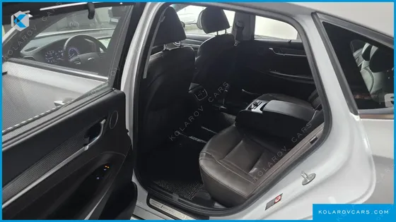 HYUNDAI GRANDEUR 2.4 PREMIUM