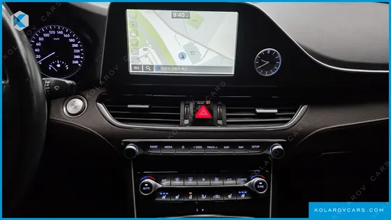 HYUNDAI GRANDEUR 2.4 PREMIUM