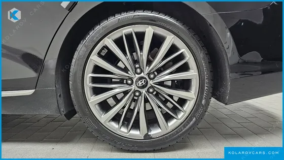 HYUNDAI GRANDEUR 2.4 PREMIUM