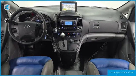 HYUNDAI STAREX 4WD 11-SEATER WAGON