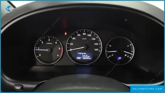 HYUNDAI STAREX 4WD 11-SEATER WAGON