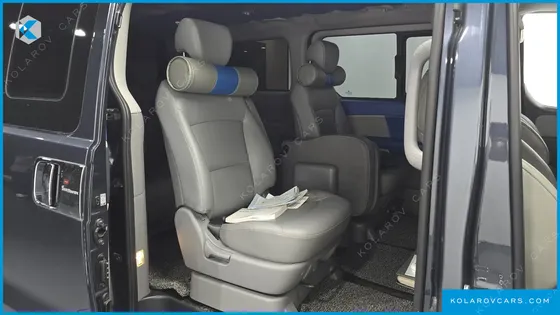 HYUNDAI STAREX 4WD 11-SEATER WAGON