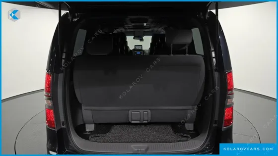 HYUNDAI STAREX 4WD 11-SEATER WAGON