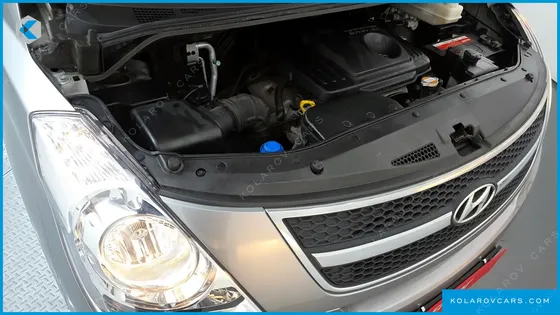 HYUNDAI STAREX 11-SEATER WAGON