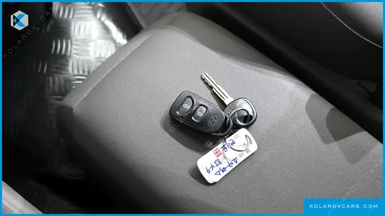 HYUNDAI STAREX 11-SEATER WAGON