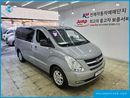 HYUNDAI STAREX 12-SEATER WAGON