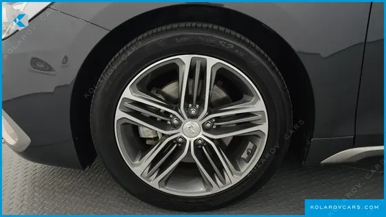 HYUNDAI GRANDEUR 2.4 PREMIUM