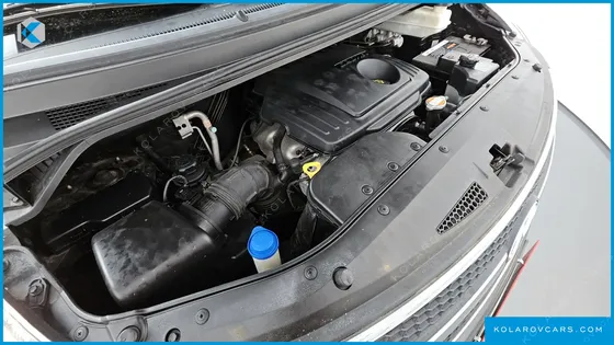 HYUNDAI STAREX 11-SEATER WAGON