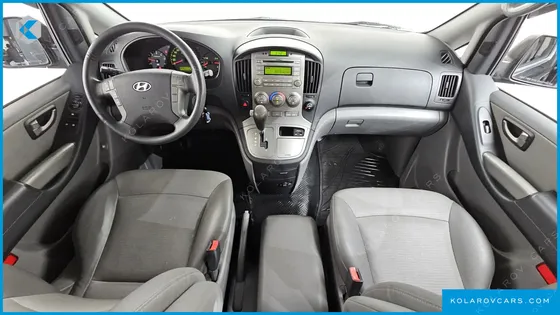 HYUNDAI STAREX 11-SEATER WAGON