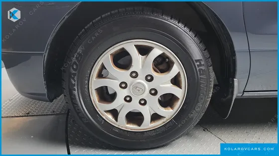 HYUNDAI STAREX 12-SEATER WAGON