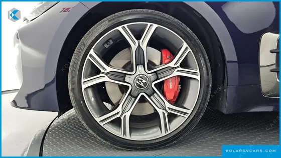 KIA STINGER 3.3 TURBO AWD