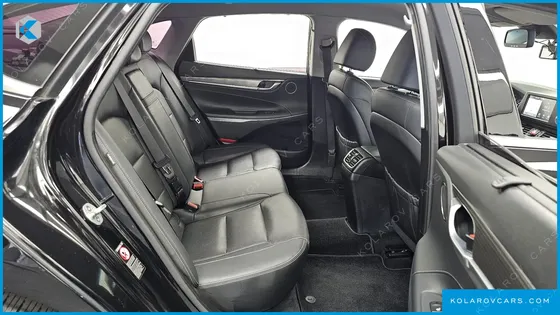 HYUNDAI GRANDEUR 3.0 LPI EXCLUSIVE (RENTAL CAR)