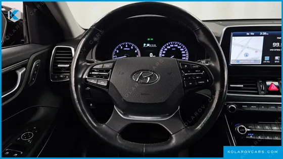 HYUNDAI GRANDEUR 3.0 LPI EXCLUSIVE (RENTAL CAR)