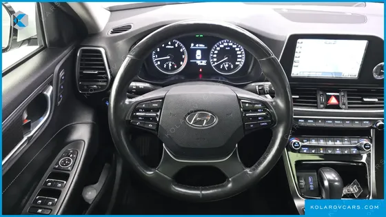 HYUNDAI GRANDEUR 2.4 PREMIUM