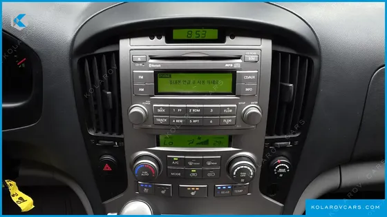 HYUNDAI STAREX 11-SEATER WAGON