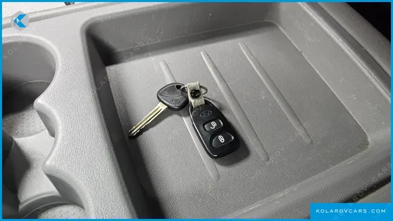 HYUNDAI STAREX 12-SEATER WAGON