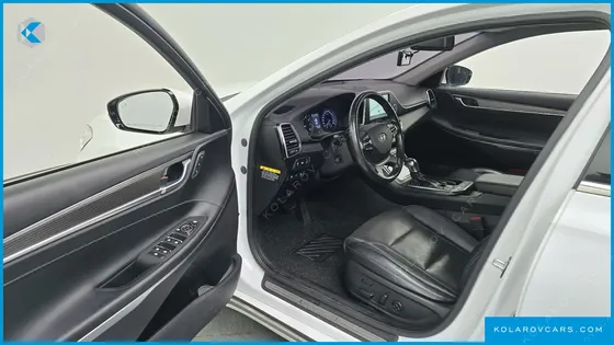 HYUNDAI GRANDEUR 2.4 PREMIUM
