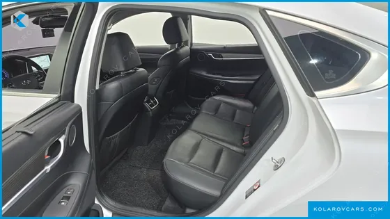 HYUNDAI GRANDEUR 2.4 PREMIUM