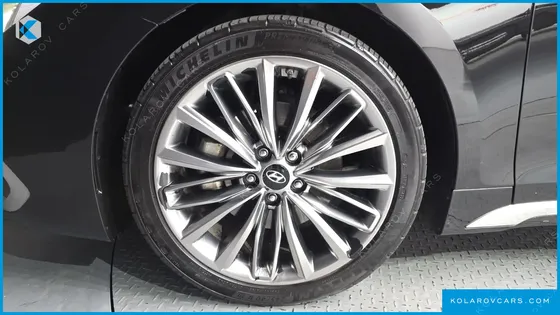 HYUNDAI GRANDEUR 3.0 EXCLUSIVE