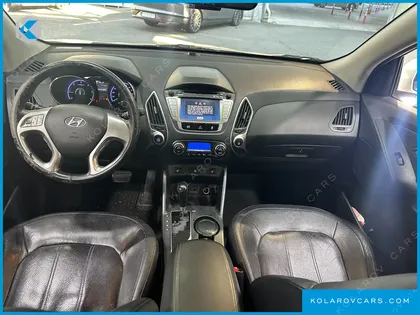 HYUNDAI TUCSON DIESEL 2WD LX20