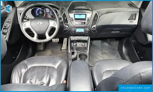 HYUNDAI TUCSON DIESEL 2WD LX20