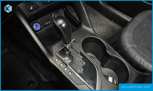 HYUNDAI TUCSON DIESEL 2WD LX20