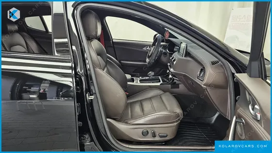 KIA STINGER 3.3 TURBO 2WD