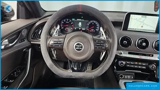 KIA STINGER 3.3 TURBO 2WD