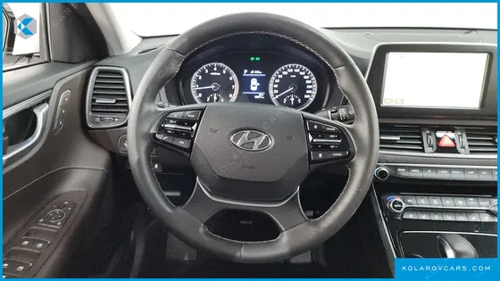 HYUNDAI GRANDEUR 2.4 PREMIUM