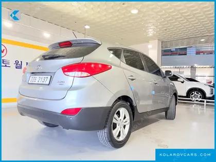 HYUNDAI TUCSON DIESEL 2WD X20