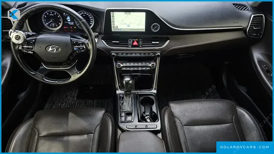 HYUNDAI GRANDEUR 2.4 PREMIUM