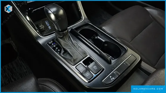 HYUNDAI GRANDEUR 2.4 PREMIUM