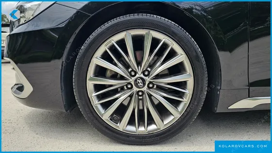 HYUNDAI GRANDEUR 2.4 PREMIUM