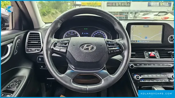 HYUNDAI GRANDEUR 2.4 PREMIUM
