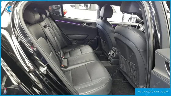 KIA STINGER 2.0 TURBO 2WD