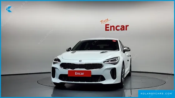 KIA STINGER 2.0 TURBO 2WD
