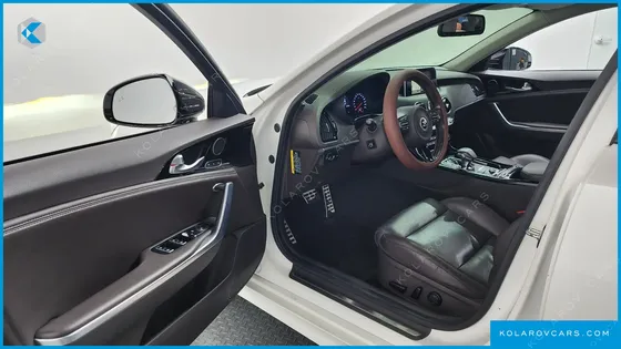 KIA STINGER 2.0 TURBO 2WD