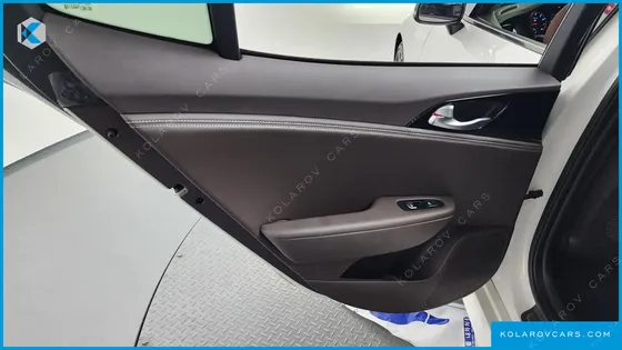 KIA STINGER 2.0 TURBO 2WD
