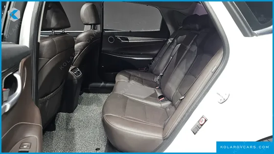 HYUNDAI GRANDEUR 3.0 LPI EXCLUSIVE (RENTAL CAR)