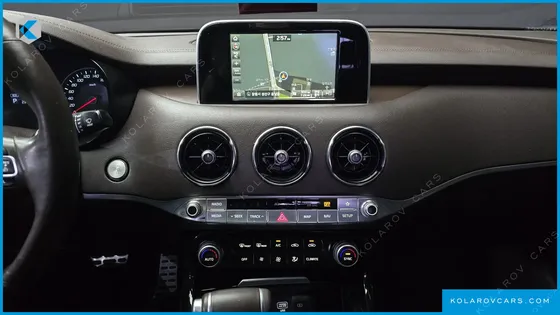 KIA STINGER 2.0 TURBO 2WD