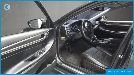 HYUNDAI GRANDEUR EXCLUSIVE